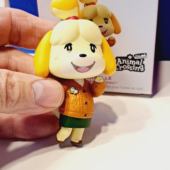 Hallmark 2023 Keepsake ISABELLE Animal Crossing Nintendo Christmas Ornament - Picture 2 of 7